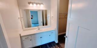 Gorgeous Modern Home! Gallery 18