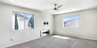 7719 Poppy Gallery 12