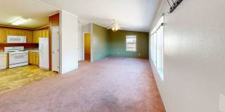 Unfurnished 2 bedroom home with large yard Gallery 1