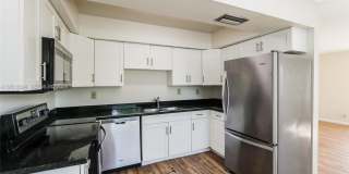 7306 SW 3rd Ct Gallery 8