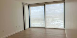 Luxury 1-Bedroom Kakaako Apartment Gallery 8