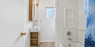 2521 N Main Avenue Gallery 12