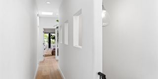 2065 Watsonia Ter Gallery 13