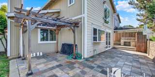 Comfort with 3BR, 2.5BA Home with 1,444 Sq Ft in Vallejo Gallery 20