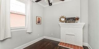 1526 DANTE Street Gallery 20