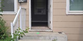 429 1/2 S Garfield Ave 429 1/2 S Garfield Ave Gallery 3