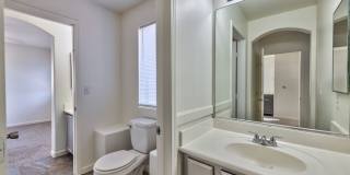 949 Medina De Leon Avenue, Henderson, NV 89015 Gallery 14