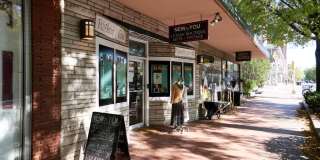 Broad & Washington Gallery 64