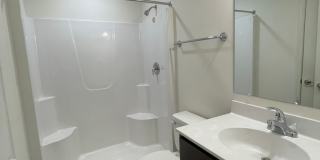 One Bedroom Garden Apartment Gallery 7