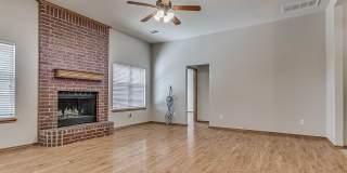 4 Bed | 2 Bath + Edmond Schools + North Hampton Addition Gallery 11