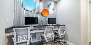 The Huxley at Medical Center Gallery 19