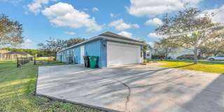 5464 NW Milner Drive Gallery 3