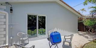 3320 NE 13th Ave Gallery 25