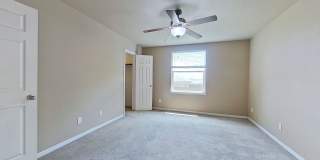 NO JUNE RENT + $1,395 RENT DUPLEX IN HARKER HEIGHTS! Gallery 13