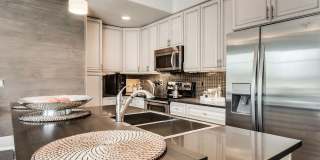 3 Bed | 3 Bath | Five Points Townhome | Available September 1 Gallery 5