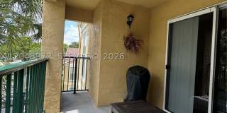 733 Riverside Dr Gallery 27