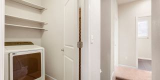 Evolve Real Estate: Charming 3-Bedroom, 3-Bathroom Townhome | 1,376 SQFT | 2-Car Attached Garage Gallery 13