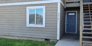 1 Bedroom Unit with Detached Garage Gallery 1