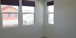 379 N 157th Lane Gallery 34
