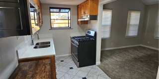 290 N Jewell Place Gallery 16