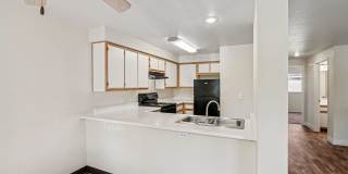 North Pointe Gallery 17