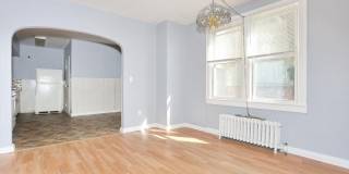 554 W Broadway Gallery 14