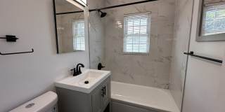 76 Hunt Avenue2A Gallery 1