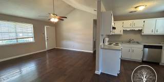 MOVE IN SPECIAL: $500 OFF 1ST MONTH'S RENT!** MOVE IN SPECIAL: $500 OFF 1ST MONTH'S RENT!** Gallery 5