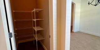 Spacious Home on Golf Course  - All Bedrooms En Suite Gallery 13