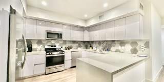 Barry Diamond Gallery 26