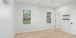 827 Elbert Street SW Gallery 8