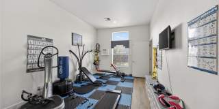 525 S 13th Street Gallery 8