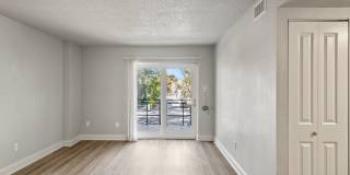 Pendleton Heights Apartments Gallery 20