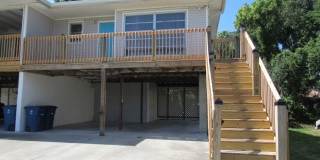 1 bedroom 1 bathroom upgraded duplex Gallery 1