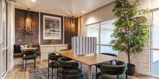 Aspect Gallery 20