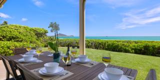Spectacular Newly Updated Beachfront 3 Bedroom + Bonus Room, 3 Bathroom Home with Spa Gallery 1