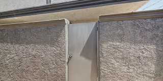 Gorgeous 2 Bed + Bonus Room | Large Private Yards | Resort Pool | 8 Weeks Free Rent! Gallery 22