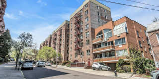 67-25 Clyde Street Gallery 2