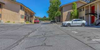 The Illahee Apartments Gallery 3