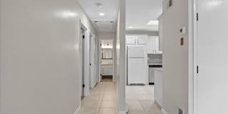 21 Washington Street unit: D Gallery 17