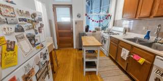 Very Spacious 2 BR/1 BA in Wrigleyville Gallery 20