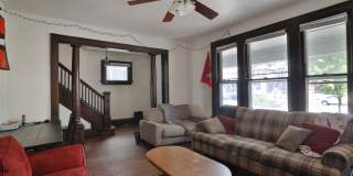 GREAT OSU SOUTH CAMPUS LOCATION - Ridiculously Nice back deck and off-street parking for everyone Gallery 10