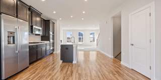 42580 PITLOCHRY Terrace Gallery 4