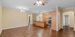 AVAILABLE NOW! Beautiful 3 bedroom townhome located in Waco! Gallery 4
