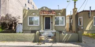 731 Central Ave - 2 bedroom | 1 bathroom | Cottage Gallery 1