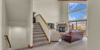 Cedar Ridge Townhome  **Mid-April thru November Rental** Gallery 4