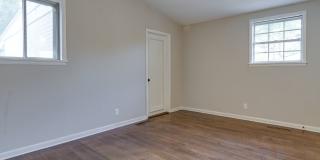 Beautifully Renovated 3BR/2B Home in Great Location!! Gallery 8