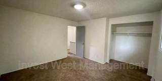 1960 33 Avenue Gallery 12