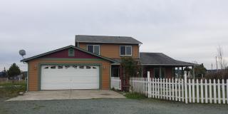***PENDING APPLICATION***Lovely Home with Breathtaking views Gallery 1