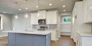 Beautiful 3 bed Home in Edmonds Gallery 1